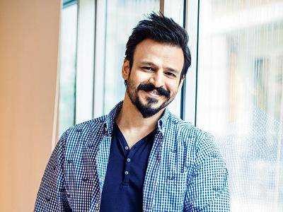 اداکار ویویک اوبرائے نے تیزاب گردی کی شکار متاثرہ لڑکی کو گھر تحفے میں دے دیا