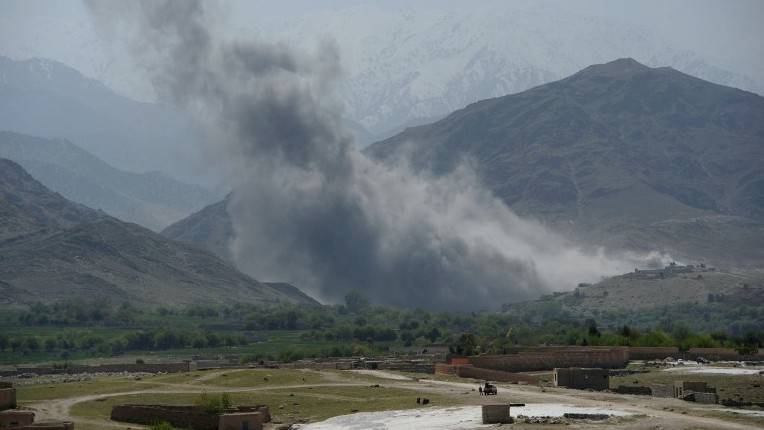 کابل، فضائی حملہ میں طالبان کمانڈر سمیت 7 جنگجو ہلاک ہو گئے