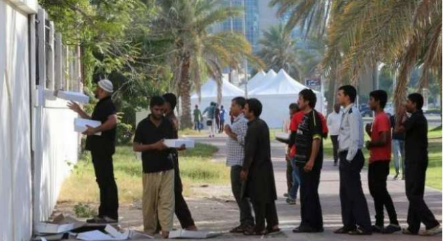 ابو ظہبی شہری روزانہ بریانی کے 5000پیکٹ تقسیم کرتاہے 