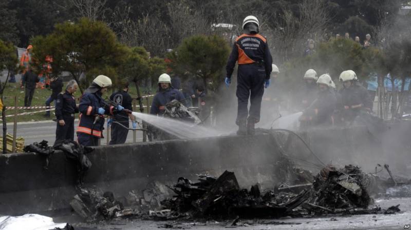 ترکی میں ہیلی کاپٹرگرکرتباہ ، 13فوجی جاں بحق