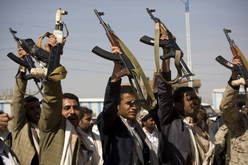 حوثیوں نے امدادی سامان کی لوٹ مار کا سلسلہ جاری رکھا ہوا ہے ،یمن