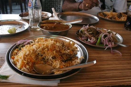 روزے میں تکلیف سے بچنے کیلئے کس طرح کے کھانے استعمال کرنے چاہیے؟