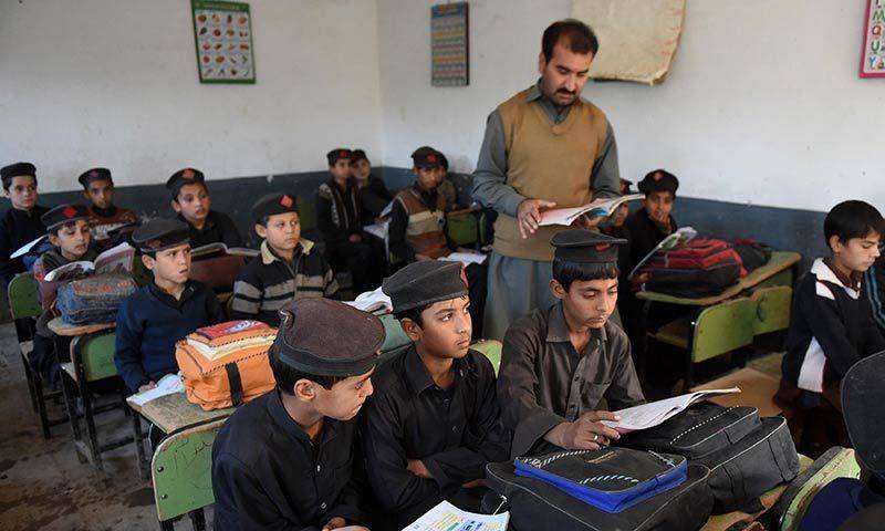 خیبر پختونخوا حکومت کی مہنگائی کے دور میں این ٹی ایس ٹیچرز کے ساتھ زیادتیاں