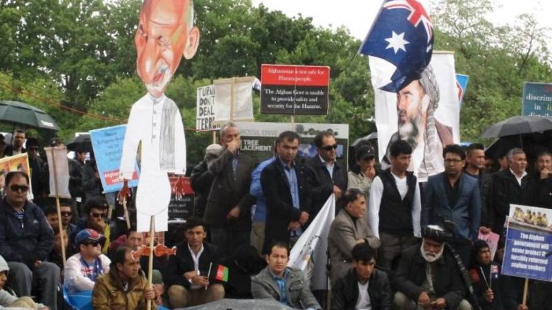 افغان صدر اشرف غنی سے مستعفی ہونے کا مطالبہ