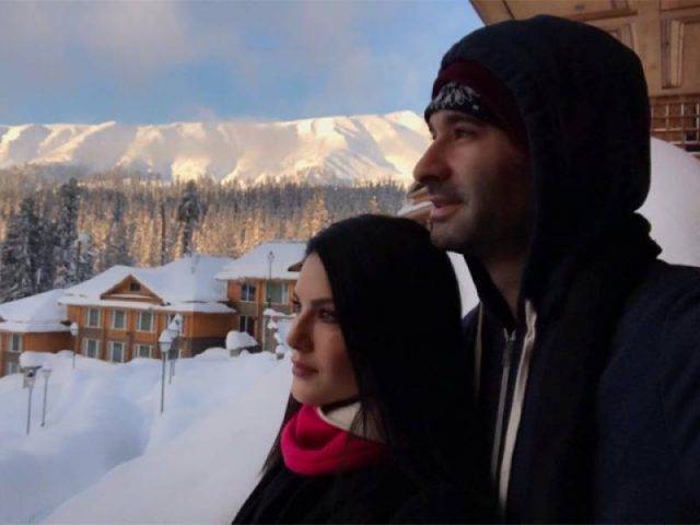  اداکارہ سنی لیون نے اپنے شوہر ڈینیل ویبر کی تعریفوں کے پل باندھ دیے