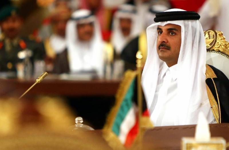 قطر میں فٹبال ورلڈ کپ 2022 کا انقعاد خطرے میں پڑ گیا 