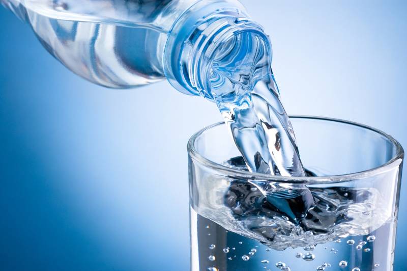  پانی جو ہمیں بہت سی بیماریوں سے بچاتا ہے 