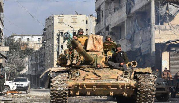 شامی فوجی اتحاد نے امریکی ٹھکانوں پر حملہ کرنے کی دھمکی دے دی