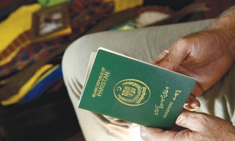 سعودی حکومت نے 1 لاکھ ویزا سٹمپنگ سٹیکر پاکستان بھجوا دیے