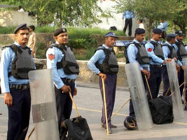 راولپنڈی پولیس کی ناجائز اسلحہ رکھنے والوں کے خلاف کارروائی، 9 ملزمان گرفتار 