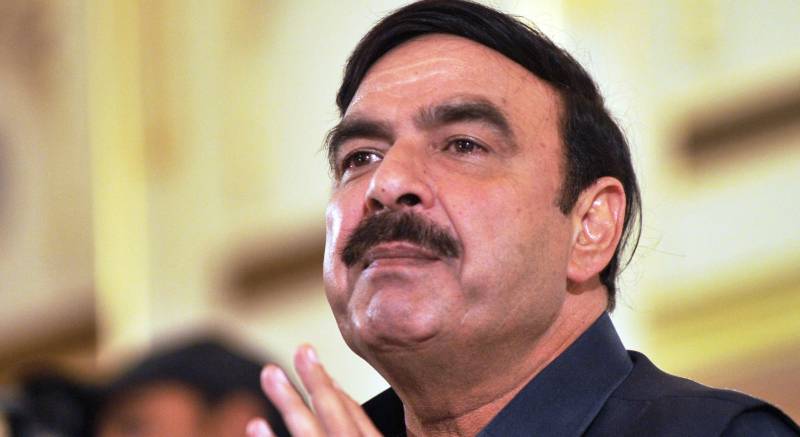 'نواز شریف کی نااہلی کے بعد حمزہ شہباز یا کیپٹن صفدر وزیراعظم کے امیدوار ہونگے'