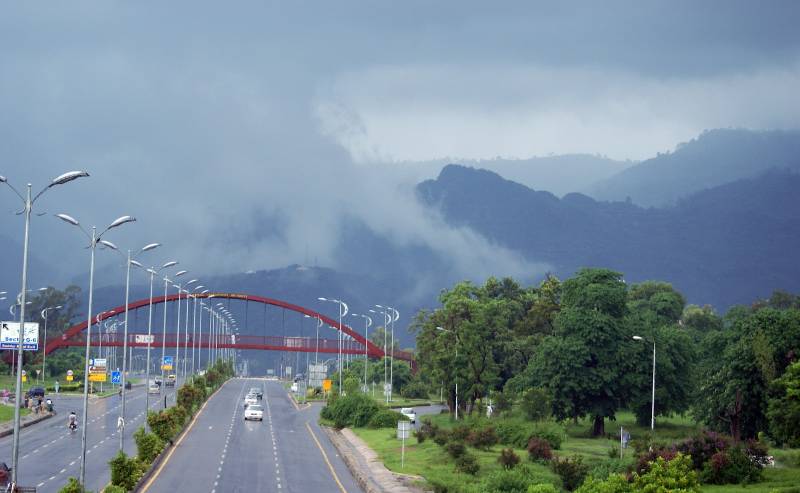 آئندہ 24گھنٹوں کے دوران ملک کے بیشتر علاقوں میں موسم گرم اور خشک رہے گا ،محکمہ موسمیات