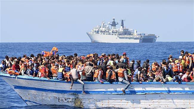 لیبیا کے قریب سمندر میں پھنسے تارکین وطن کو بچا لیا گیا