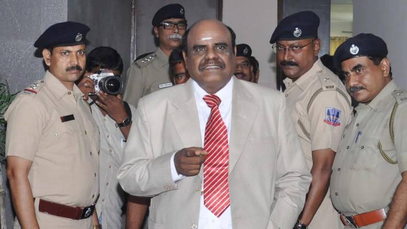 بھارتی پولیس نے کولکتہ ہائیکورٹ کے سابق جج جسٹس کیرنن کو گرفتار کرلیا