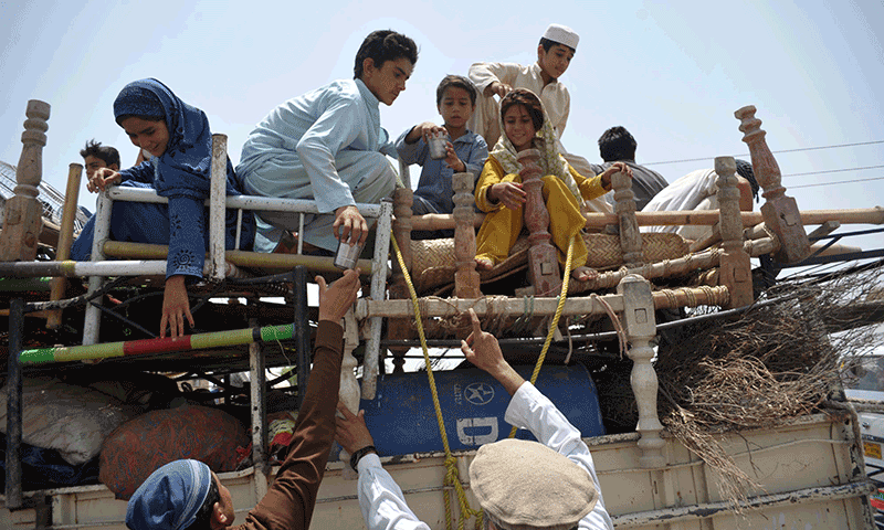 خیبر ایجنسی کے 90 ہزار سے زائد بے گھر افراد واپس اپنے علاقوں میں پہنچ گئے
