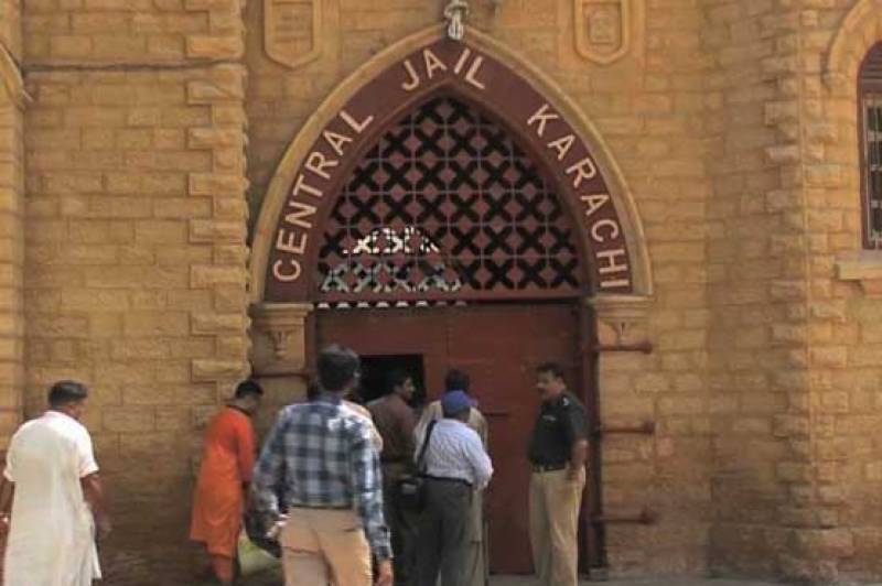 قانون نافذ کرنے والے اداروں نے آئی جی جیل خانہ جات کے خلاف تحقیقات کا فیصلہ کرلیا 