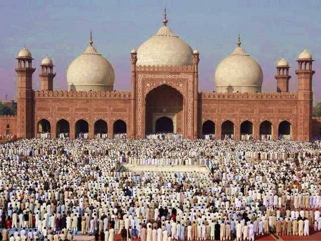 ملک بھر میں جمعتہ الوداع کی نماز خشو ع و خضوع سے ادا کی گئی