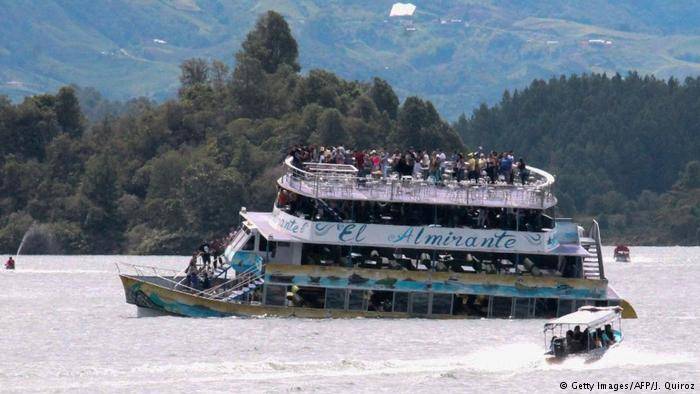 کولمبیا میں سیاحو ں کی کشتی ڈوب گئی،9افراد ہلاک30 لاپتہ 