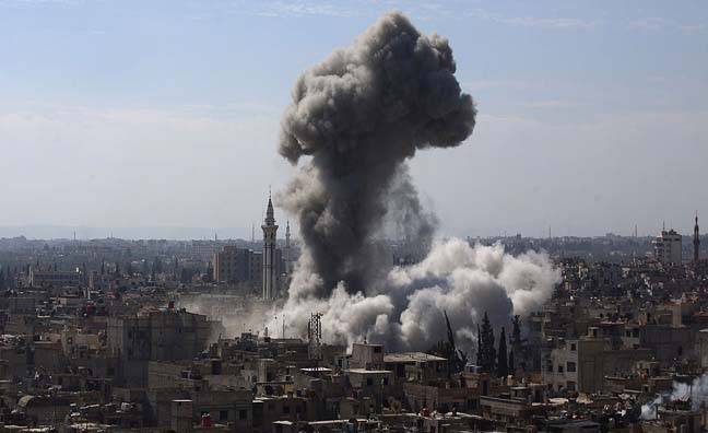 شام میں جنگی طیاروں کی بمباری، 30 شہری ہلاک، درجنوں زخمی