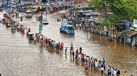 ملک بھر میں مون سون بارشوں سے 28 افراد جاں بحق 