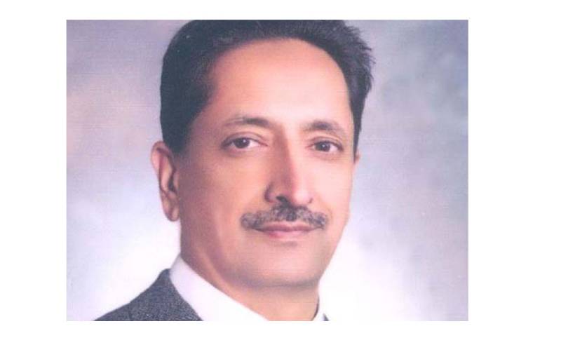 'نیب ملزموں کو ایسی بیماری کیوں لگتی ہے جس کا علاج پاکستان میں نہیں'
