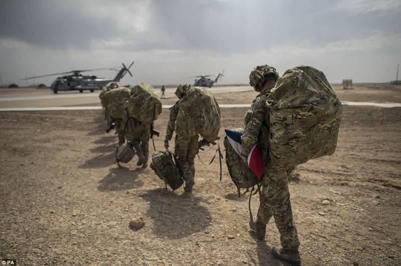 افغانستان سے 300 امریکی فوجیوں کا انخلا