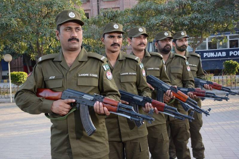 پنجاب پولیس کی وردی میں تبدیلی کی تیاریاں پھر شروع