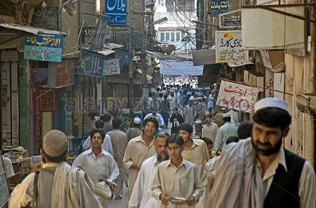 جے آئی ٹی کی رپورٹ سے پشاور کا پٹھان مزدور طبقہ لا علم 