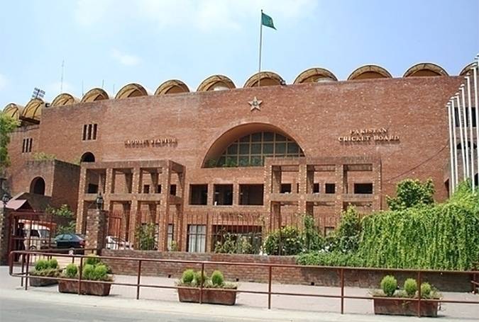 سنٹرل کنٹریکٹ کے تحت کس کھلاڑی کو کتنی رقم ملے گی؟جان کر آپ حیران رہ جائیں گے 
