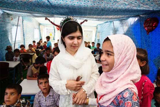 ملالہ کاموصل کا دورہ،جنگ سے متاثرہ لڑکیوں سے بات چیت