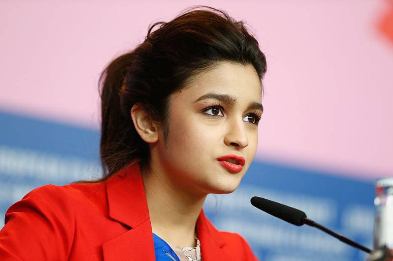 فلموں میں کامیابی کے بعد بھی مجھ میں کوئی تبدیلی نہیں آئی ،بھارتی اداکارہ عالیہ بھٹ