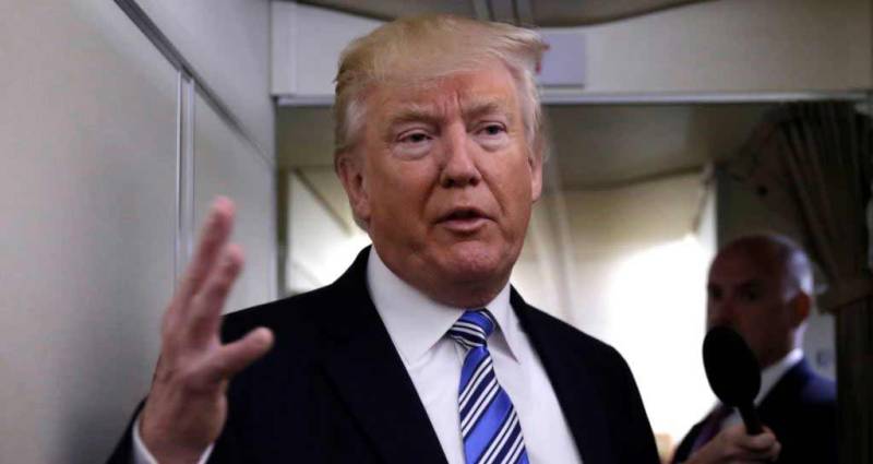 امریکی صدر ڈونلڈ ٹرمپ کی مقبولیت گر کر 36 فیصد ہو گئی، رپورٹ