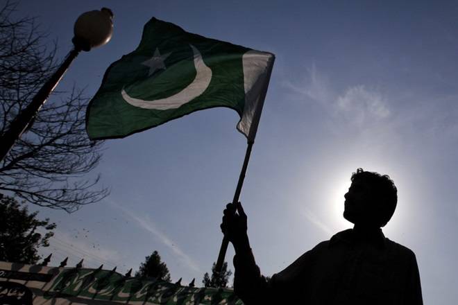 دہشت گرد اب بھی پاکستان میں فنڈز جمع کرنے میں مصروف ہیں، امریکا
