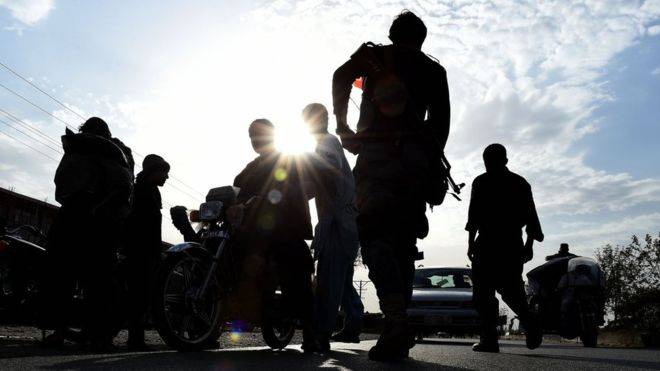 افغانستان: امریکی فضائی حملے میں 16 افغان پولیس اہلکار ہلاک
