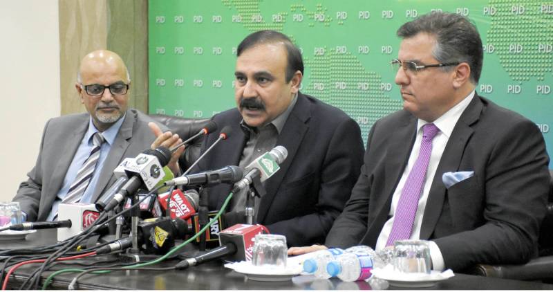  اگر ہماری آف شور کمپنی نکلے تو ٹیکس چوری اور اگر عمران خان کی نکلے تو ٹیکس منیجمنٹ ہے، مسلم لیگ ن 