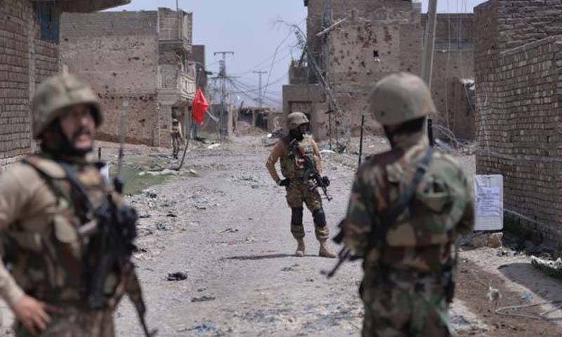 آپریشن ردالفساد خیبر فور کے تحت بنوں پولیس کا جرائم پیشہ افراد کے خلاف سرچ اینڈ سٹرائیک آپریشن 