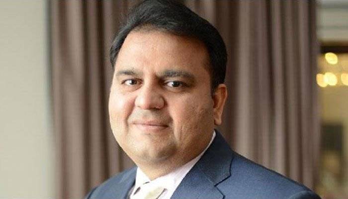 پاناما کے بعد اگلا اسکینڈل اقامہ کا ہو گا ، فواد چوہدری 