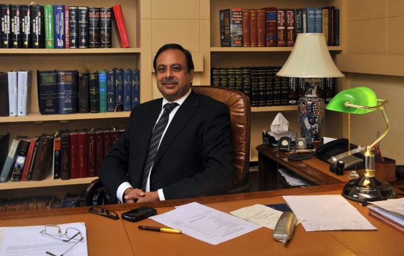 نواز شریف سپریم کورٹ کے فیصلے کیخلاف اپیل بھی نہیں کر سکیں گے: اٹارنی جنرل 