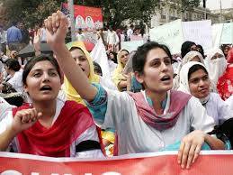 ینگ ڈاکٹرز کی ہڑتال، لاہور اور فیصل آباد میں 12 مریض جاں بحق