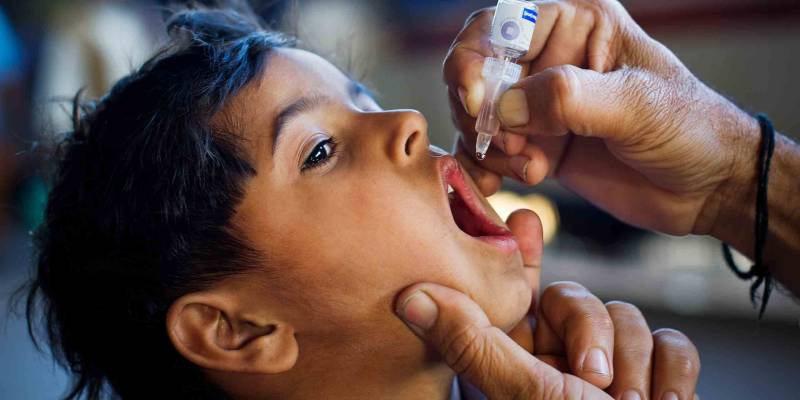 کراچی کی 13یونین کونسلز میں انسداد پولیومہم شروع ،8اگست تک جاری رہے گی