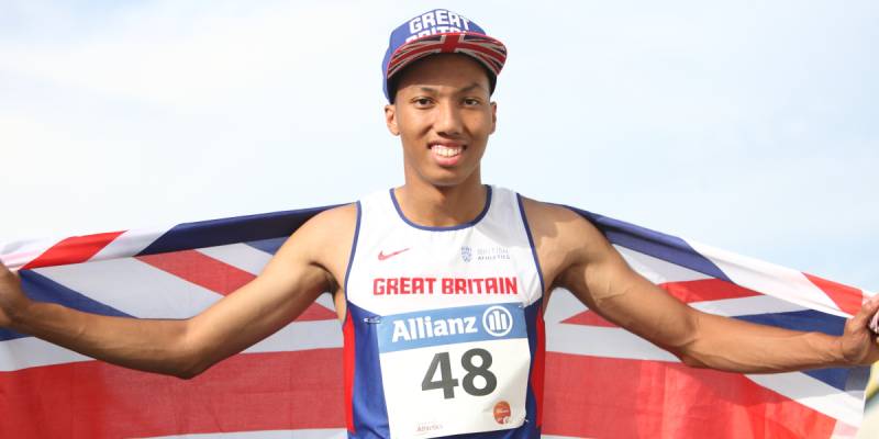 برطانیہ کے ایتھلیٹ نے 10000 میٹر ریس کا عالمی ٹائٹل اپنے نام کر لیا 