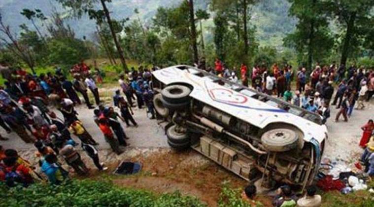 نیپال کے مغربی ضلع دوتی میں کار تباہ ہونے سے 19 افراد ہلاک ہو گئے