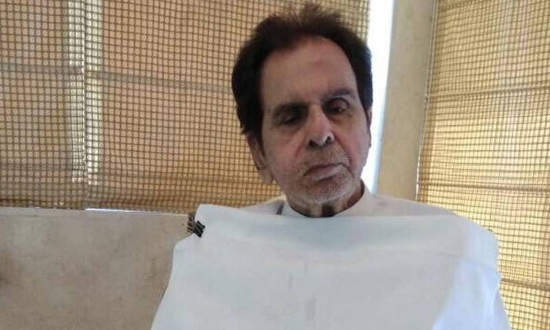 دلیپ کمار کو ناساز طبیعت کے باعث آئی سی یو منتقل کرنیکا فیصلہ