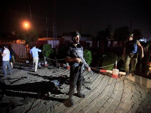 انسدادد ہشت گردی فورس نے ٹرک کے مالک کاپتہ لگالیا 