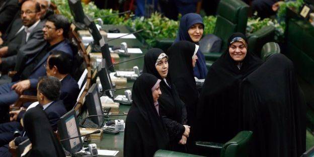 حسن روحانی کی کابینہ میں کوئی سنی رکن پارلیمان نہ خاتون