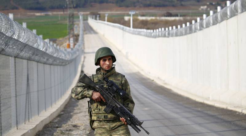ترکی نے ایران سے متصل سرحد پر دیوار کی تعمیر شروع کردی
