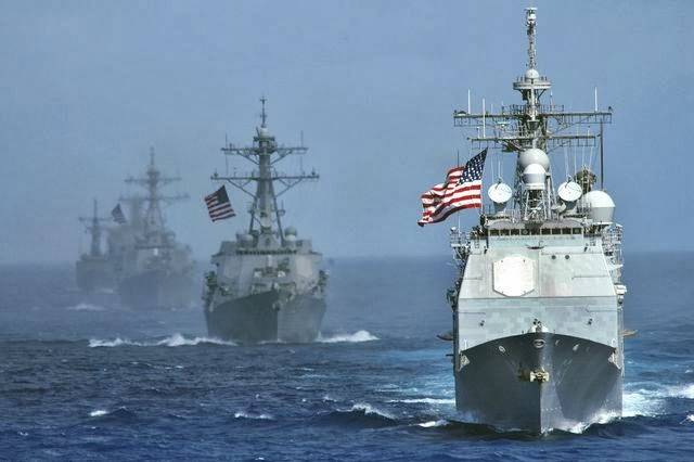 امریکی بحری جنگی جہاز بحیرہ جنوبی چین میں لنگر انداز