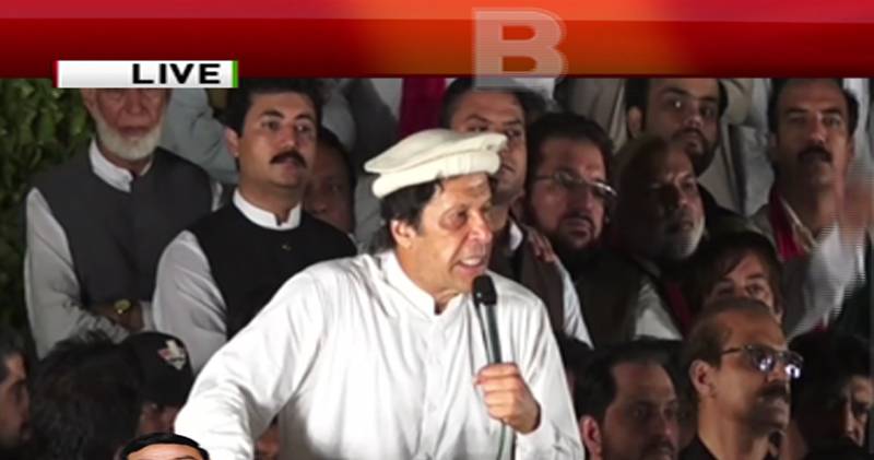 عمران خان نے نواز شریف کا ساتھ دینے والوں کو پاگل قرار دیدیا