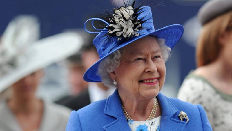 برطانیہ کی ملکہ الزبیتھ تخت سے دستبردار ہو رہی ہیں