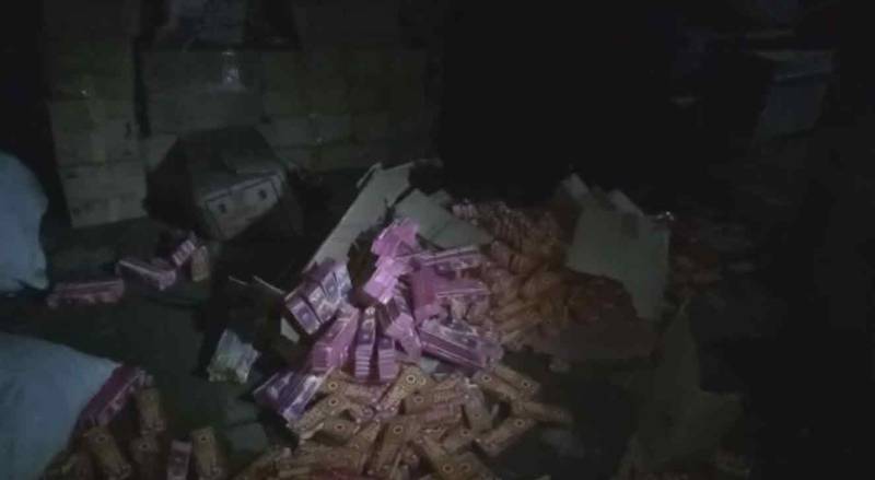 لاہور: پولیس کی دو مختلف مقامات پر کارروائی، آتش گیر مواد برآمد کر لیا